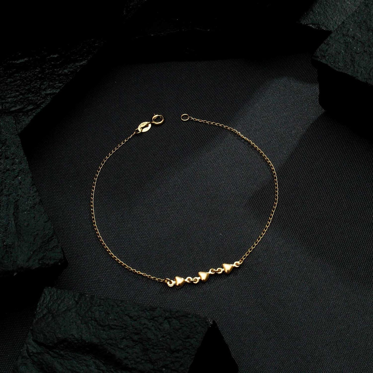 Hearts Chain Anklet in Gold_Studio
