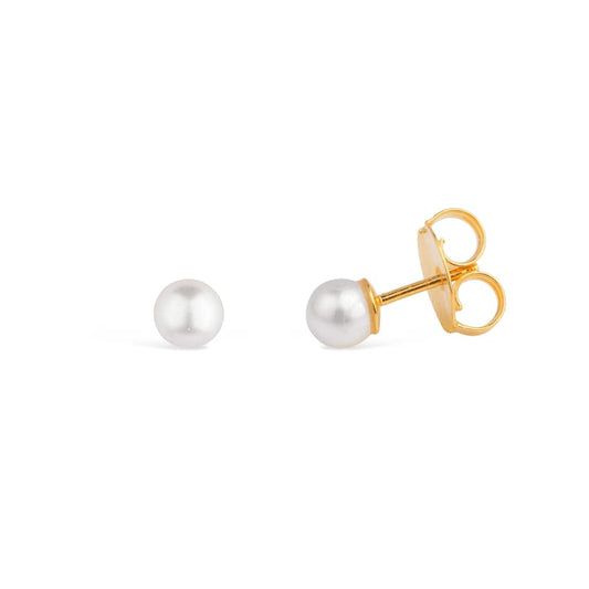 Classic Pearl Stud Earrings in Gold_Single